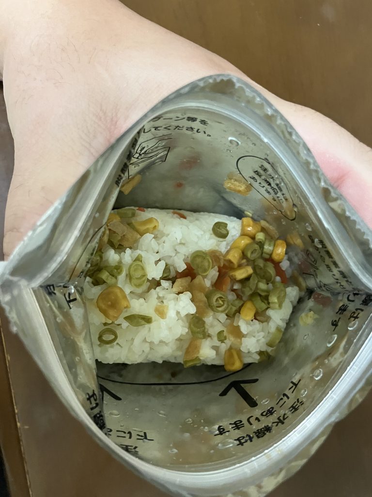 調味料を入れ忘れてた水だけでも６０分戻したアルファ米